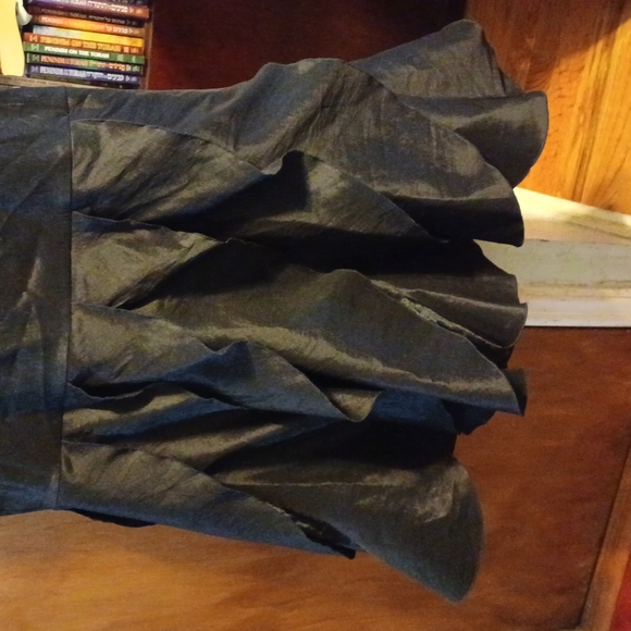 Dressbarn formal skirt size 14 - Picture 2 of 6